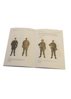 Schweizer Armee - Reglement - Bekleidung und Packungen